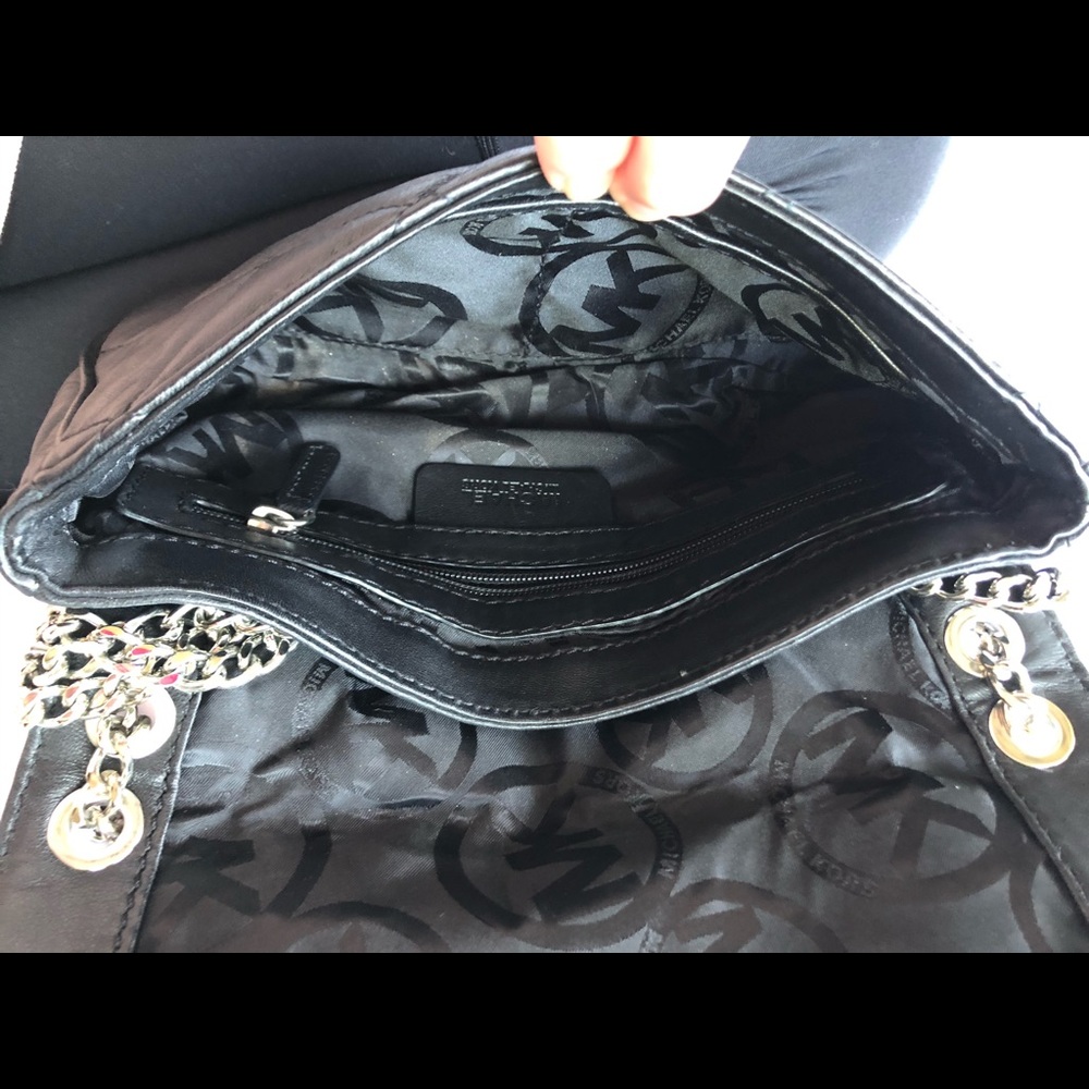 Michael Kors Handbag - Picture 8 of 8